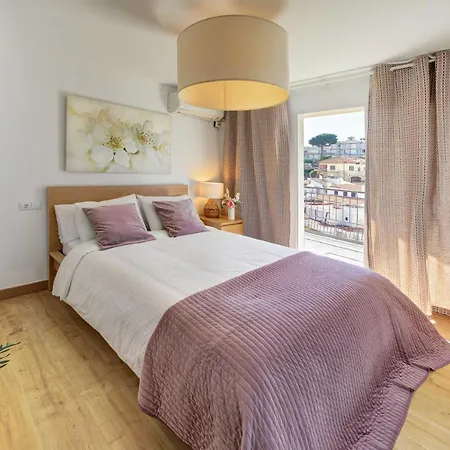 Pau Casals, 2 Min Walk From The Sea & Sea View Lloret de Mar