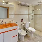 Pau Casals, 2 Min Walk From The Sea & Sea View * Lloret de Mar